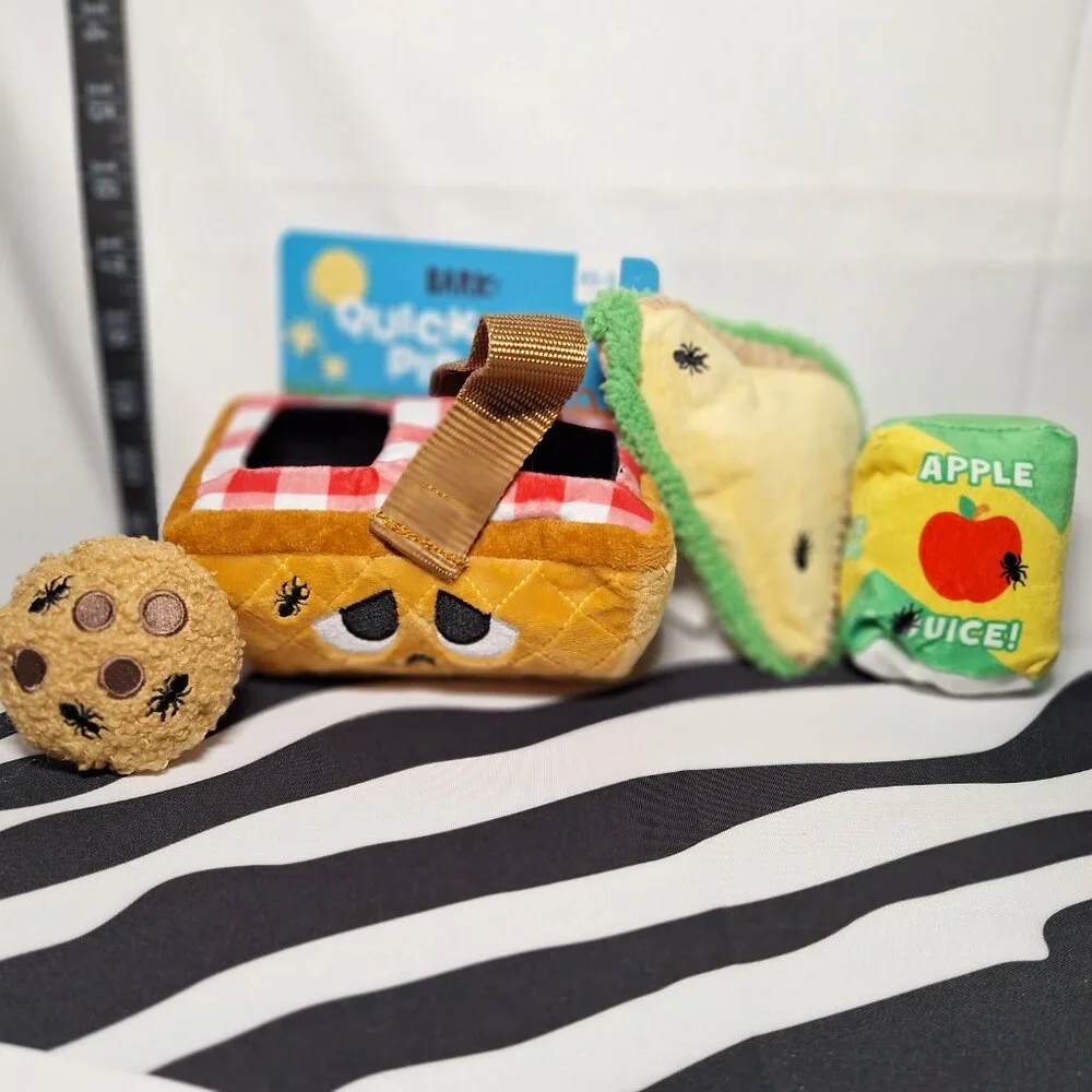 NWT Bark Quick Lick Picnic Dog Toy XS-S